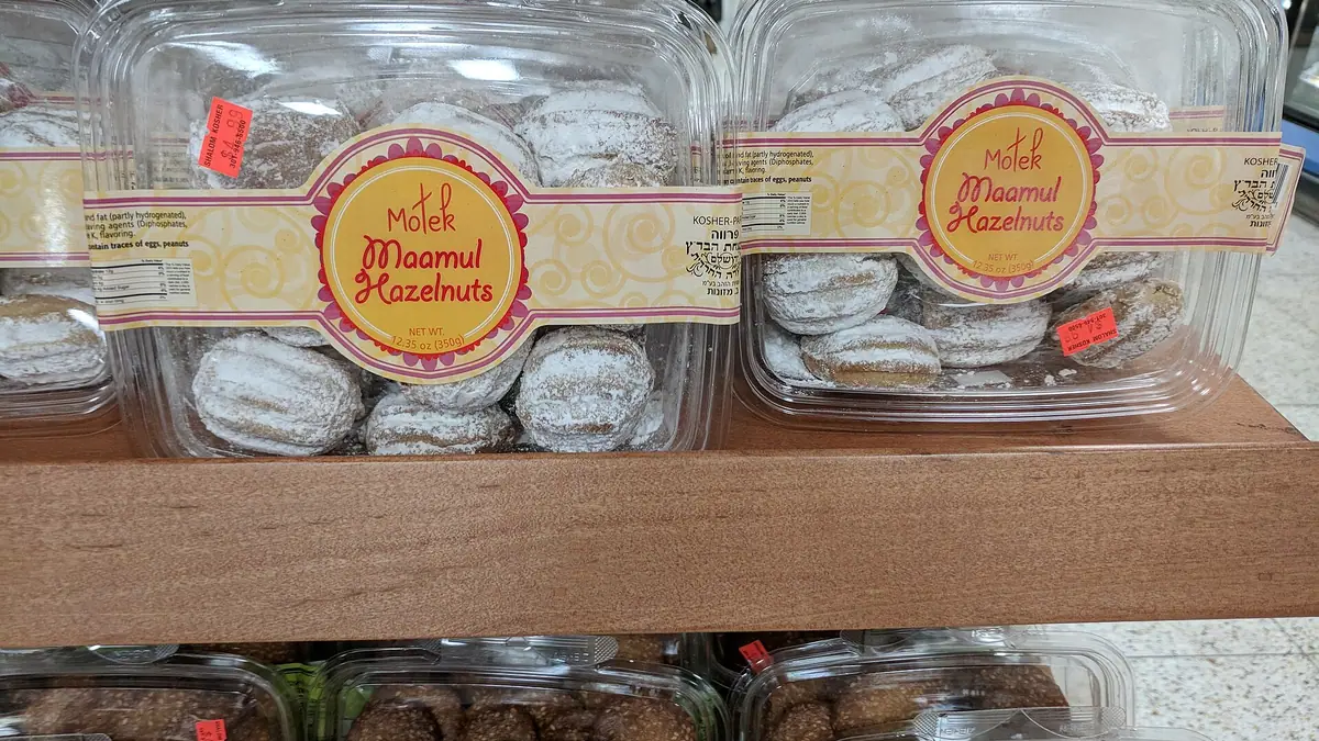 Olivers – bakery in Crediton town centre